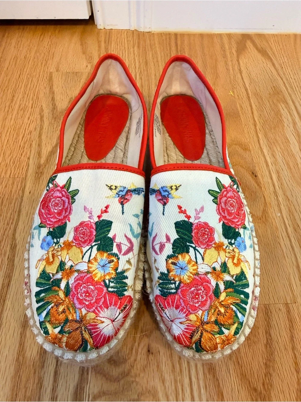 Johnny Was Andra Floral Embroidered Espadrilles in Cream and Red Trim